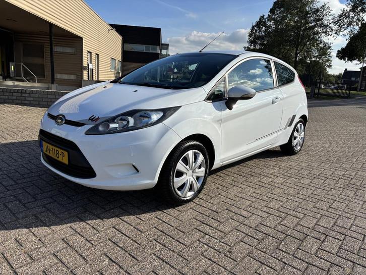Ford Fiesta 1.25 Limited [ aircoaudio ] (bj 2010), Auto's, Ford, Bedrijf, Te koop, Fiësta, ABS, Airbags, Airconditioning, Alarm