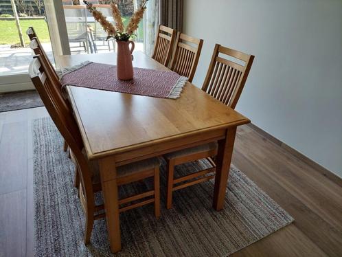Eethoek van massief eikenhout met 6 stoelen en salontafel, Huis en Inrichting, Complete eetkamers, Gebruikt, 6 tot 8 stoelen, Ophalen