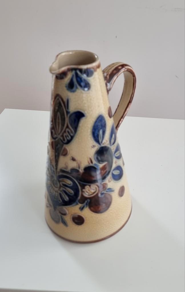 Vintage vaas, Duitse makelij, onbeschadigd. Gesigneerd., Antiek en Kunst, Antiek | Vazen, Ophalen of Verzenden