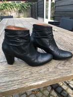 Zwarte leren enkellaarsjes maat 38, Ophalen of Verzenden, Zo goed als nieuw, Zwart
