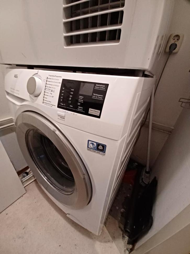 AEG Lavamat 6000 Serie - Voorlader Wasmachine, Witgoed en Apparatuur, Wasmachines, Gebruikt, 6 tot 8 kg, 85 tot 90 cm, 1200 tot 1600 toeren