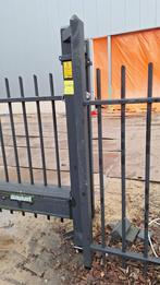 Heras Elektrische Schuifpoort met Hekwerk 30m, Ophalen, Met poort, Gebruikt, Spijlenhekwerk