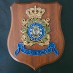 Wapenschildje Dienst Hydrografie, Verzamelen, Militaria | Algemeen, Verzenden, Marine, Nederland, Embleem of Badge