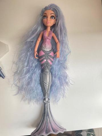 Zeemeermin Mermaidz beschikbaar voor biedingen