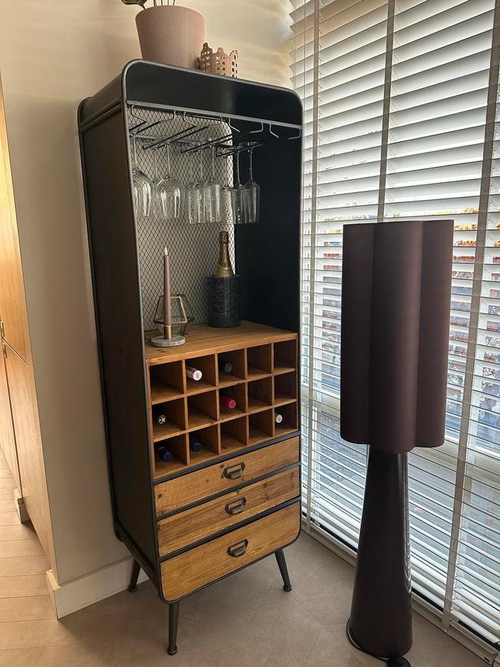 Dutchbone Wijnkast met lades, Huis en Inrichting, Kasten | Buffetkasten, Zo goed als nieuw, 150 tot 200 cm, 50 tot 100 cm, 25 tot 50 cm