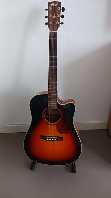 Cort semi akoestische gitaar Model MR710F 3TS staalsnaren beschikbaar voor biedingen