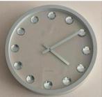 Mooie Karlsson klok met strass stenen, Ophalen of Verzenden, Zo goed als nieuw, Analoog, Wandklok