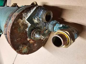 koeler boot motor benzine 100PK interkoeler beschikbaar voor biedingen