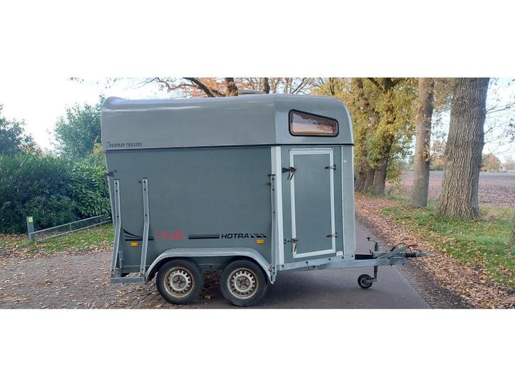 Hotra Otello 1,5 paards, Dieren en Toebehoren, Paarden en Pony's | Trailers en Aanhangwagens, Gebruikt, 1½-paards trailer, Hout