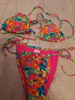 Loavies bikini 1x gedragen bloemen vrolijke kleuren s, Kleding | Dames, Badmode en Zwemkleding, Ophalen of Verzenden, Zo goed als nieuw