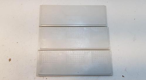 Hager Groepenkast Onderplaat - invoerstuk 1VK02900 (3x), Hobby en Vrije tijd, Elektronica-componenten, Gebruikt, Ophalen of Verzenden