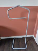 Dressboy / kledingrek grijs metaal, Ophalen, Zo goed als nieuw, Minder dan 100 cm, Metaal