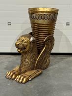 Egyptische leeuw/ vaas, Ophalen