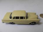 1962 Dinky Toys 186 MERCEDES-BENZ 220 SE (Repainted.), Dinky Toys, Gebruikt, Ophalen of Verzenden, Auto