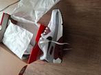 Nike air Max  Red/Black-Dark, Kleding | Dames, Schoenen, Ophalen of Verzenden, Zo goed als nieuw, Sneakers of Gympen