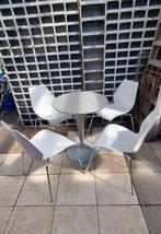 leuke set Maui stoelen chair en Na tafel Kartell, Huis en Inrichting, Stoelen, Ophalen, Gebruikt