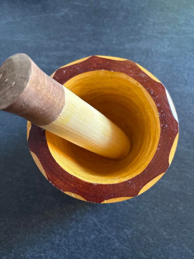 Houten vijzel met stamper, Ophalen of Verzenden, Gebruikt