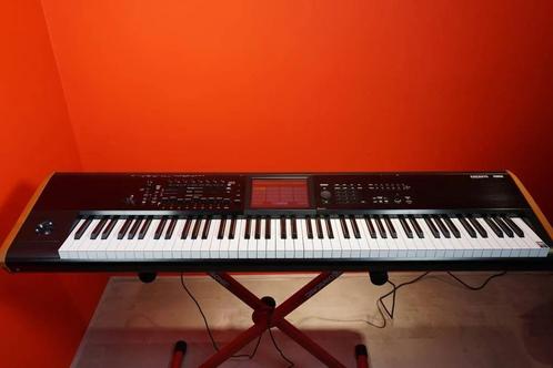 KORG Kronos v2 88 (Jong Gebruikt), Muziek en Instrumenten, Piano's, Gebruikt, Overige typen, Zwart, Digitaal, Ophalen of Verzenden