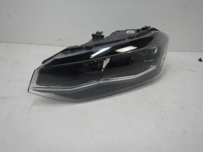 Koplamp links Volkswagen Polo (22721938), Auto-onderdelen, Verlichting, Gebruikt, Ophalen