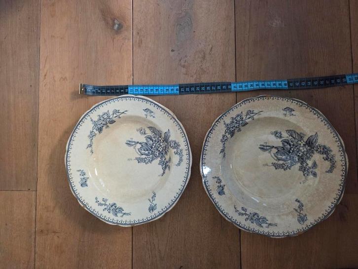 Meibloem Petrus Ragout 2 diepe borden, Antiek en Kunst, Antiek | Servies los, Ophalen of Verzenden