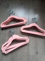 30 velours kinderkleding hangers, Ophalen of Verzenden, Zo goed als nieuw