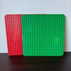 2 Grote Duplo Bouwplaten, Onderplaten, Onderplaat Groen Rood, Ophalen of Verzenden, Gebruikt, Duplo