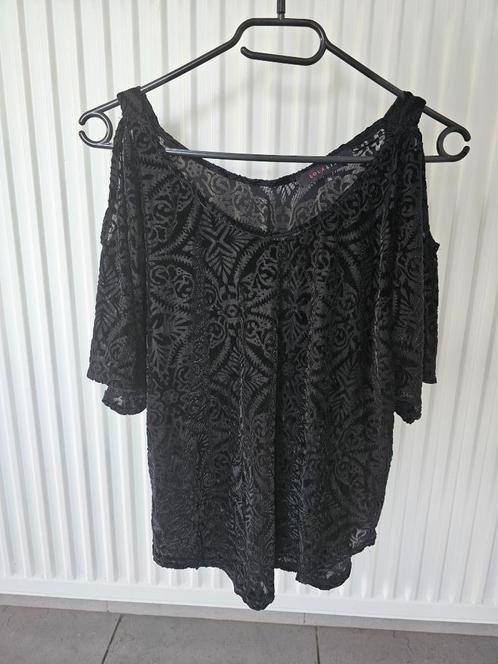 zwarte T-shirt uit leuke stof, Kleding | Dames, T-shirts, Gedragen, Maat 36 (S), Zwart, Korte mouw, Ophalen of Verzenden