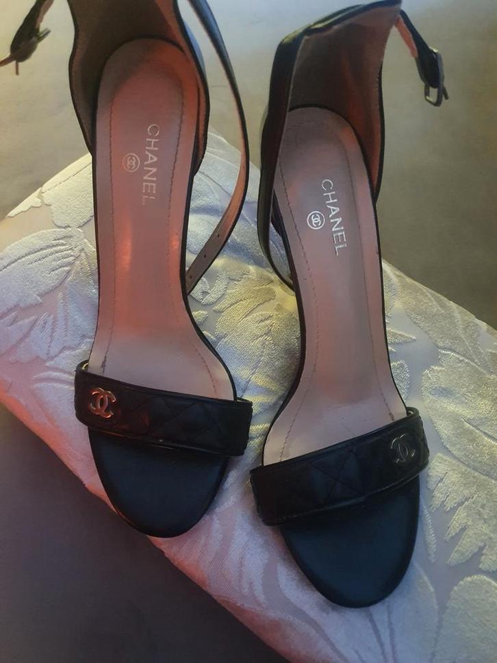 Elegante Zwarte Hakken - Maat 39, Kleding | Dames, Schoenen, Zo goed als nieuw, Pumps, Zwart, Ophalen