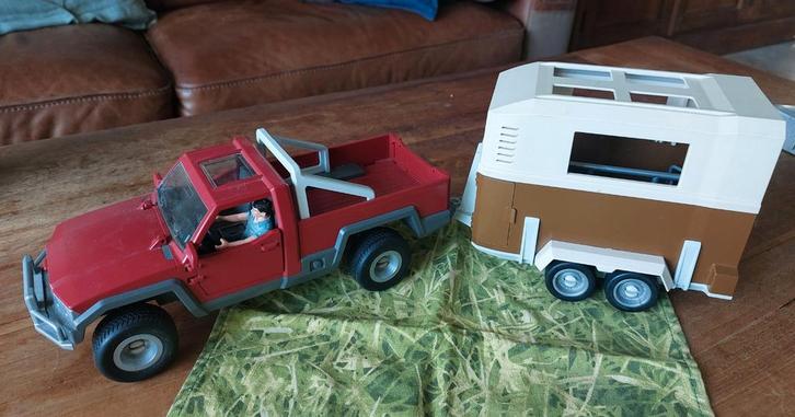 Schleich pick-up truck en paardentrailer, Kinderen en Baby's, Speelgoed | Overig, Zo goed als nieuw, Jongen of Meisje, Ophalen of Verzenden
