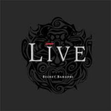 LIVE  beschikbaar voor biedingen
