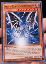 Yu-Gi-Oh! Malefic Blue Eyes White Dragon LDS2 1st !, Hobby en Vrije tijd, Verzamelkaartspellen | Yu-gi-Oh!, Verzenden, Zo goed als nieuw