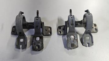 Achterklep scharnieren set BMW X5 serie E53 41627006120 7006 beschikbaar voor biedingen