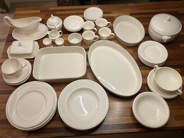 Wedgwood EDME diverse serviesdelen, Huis en Inrichting, Keuken | Servies, Zo goed als nieuw, Overige typen, Wedgwood, Aardewerk