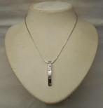 Zilveren ketting met hanger met robijntjes nr.172