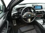 BMW 5-serie Touring 530i xDrive High Executive | M-PAKKET |, Auto's, Te koop, Zilver of Grijs, Geïmporteerd, 5 stoelen