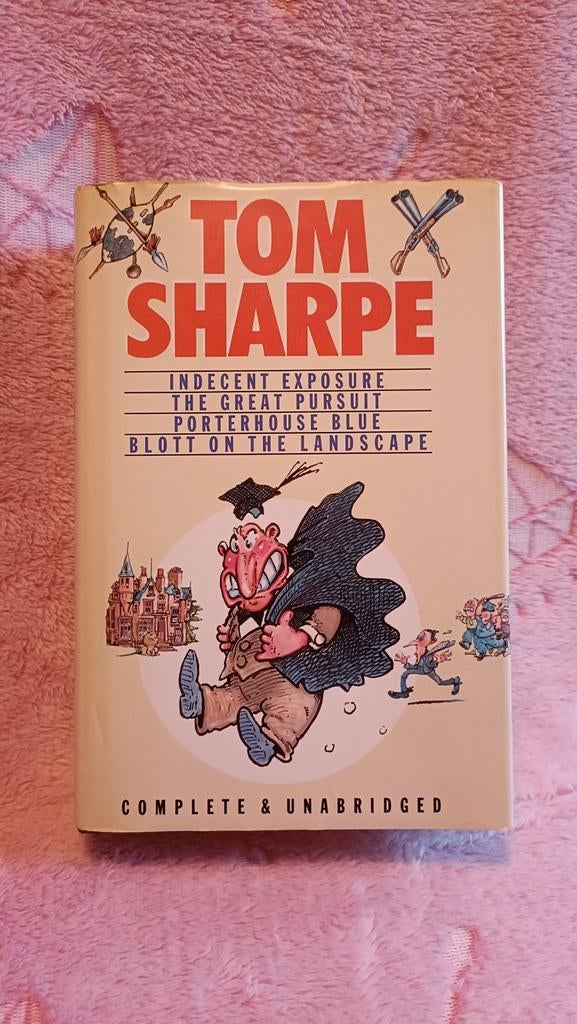 Sharpe, Tom - Omnibus, Boeken, Gelezen, Tom Sharpe, Ophalen of Verzenden, Fictie