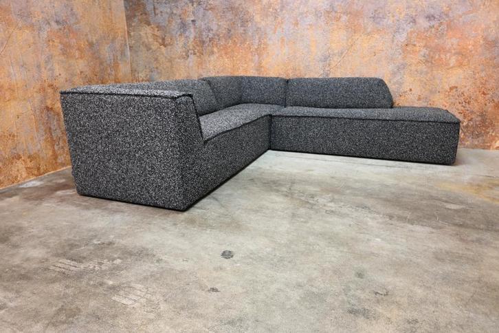 NIEUW beklede Gelderland 6905 design elementen hoekbank, Huis en Inrichting, Banken | Bankstellen, Zo goed als nieuw, Hoekbank