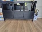 Metalen dressoir., Huis en Inrichting, Kasten | Dressoirs, Ophalen, Zo goed als nieuw, 25 tot 50 cm, Glas