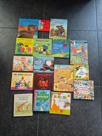Zo goed als nieuw allen samen voor €10 bij ophalen. beschikbaar voor biedingen