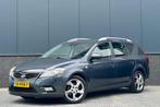 Kia Cee'd Sporty Wagon 1.6 CVVT X-ecutive Navi | Trekhaak |, Voorwielaandrijving, Euro 5, Gebruikt, 1591 cc