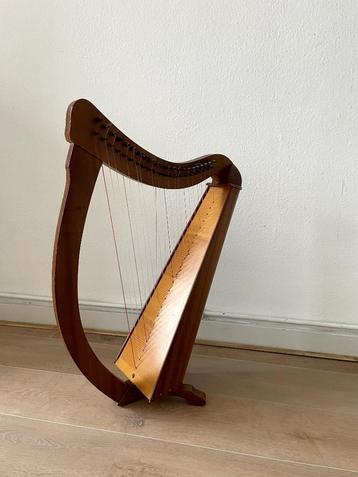 Harp (22 snaren) beschikbaar voor biedingen