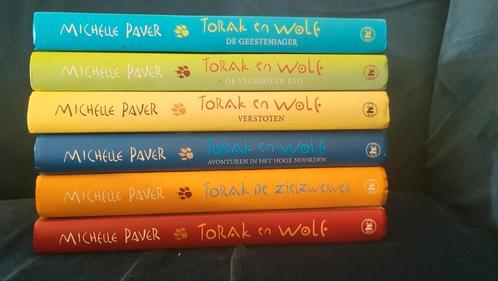Michelle Paver - Torak en Wolf deel 1tm 6 compleet, Boeken, Kinderboeken | Jeugd | 10 tot 12 jaar, Zo goed als nieuw, Ophalen of Verzenden