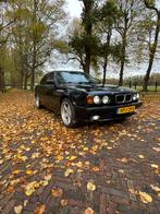 BMW 1990 Zwart 525i Automaat, Auto's, Automaat, Zwart, Grijs, Particulier