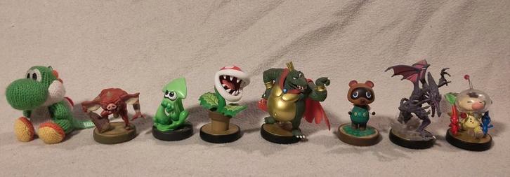 Amiibo verzameling, Spelcomputers en Games, Games | Nintendo Switch, Zo goed als nieuw, Overige genres, 1 speler, Vanaf 3 jaar