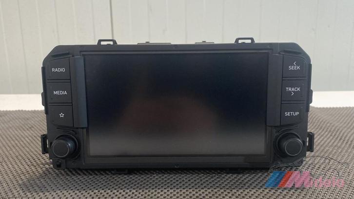 HYUNDAI I10 RADIO MET DISPLAY 96160K78204X, Auto diversen, Autoradio's, Ophalen of Verzenden