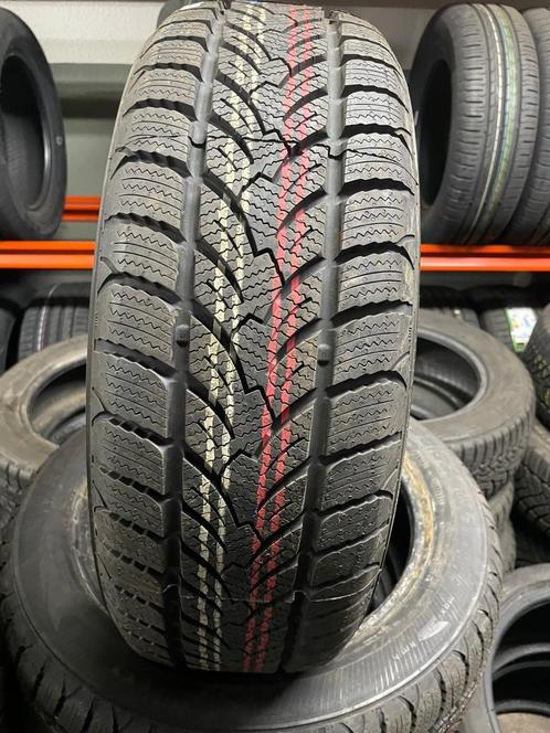 165 65 15 215 35 18 205 40 18 215 40 17 225 40 19 165 60 15, Auto-onderdelen, Banden en Velgen, Band(en), Overige maten, Overige