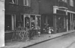 945646 Bovenkarspel 1964  Winkelcentrum Hoofdstraat Gelopen, Ophalen of Verzenden, 1960 tot 1980, Gelopen, Noord-Holland