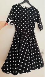 Prachtig Vintage jurk met dots maat 38, Kleding | Dames, Jurken, Maat 38/40 (M), Vintage, Ophalen of Verzenden, Onder de knie
