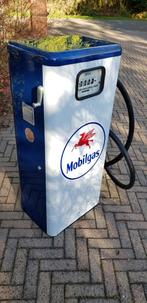 Tokheim benzinepomp Mobilgas pomp vintage fifties sixties, Ophalen