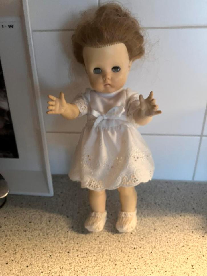 Mijn pop uit de begin 60er jaren, Verzamelen, Poppen, Gebruikt, Pop, Ophalen of Verzenden